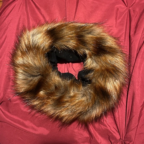 Accessories - Fur headband/earmuffs